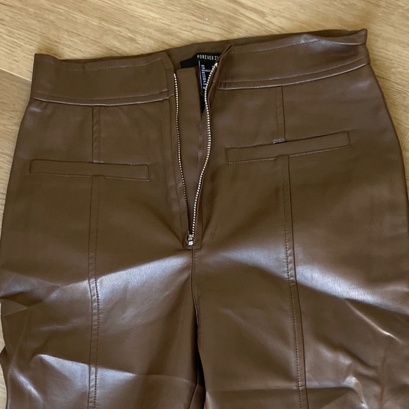 Forever 21 brown leather pants - Picture 2 of 3
